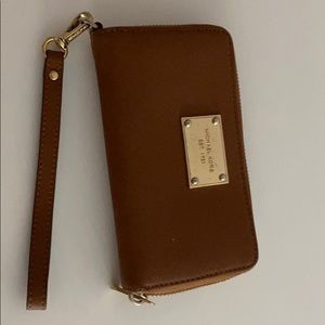 GENUINE MICHAEL KORS SERAFINO LEATHER WALLET